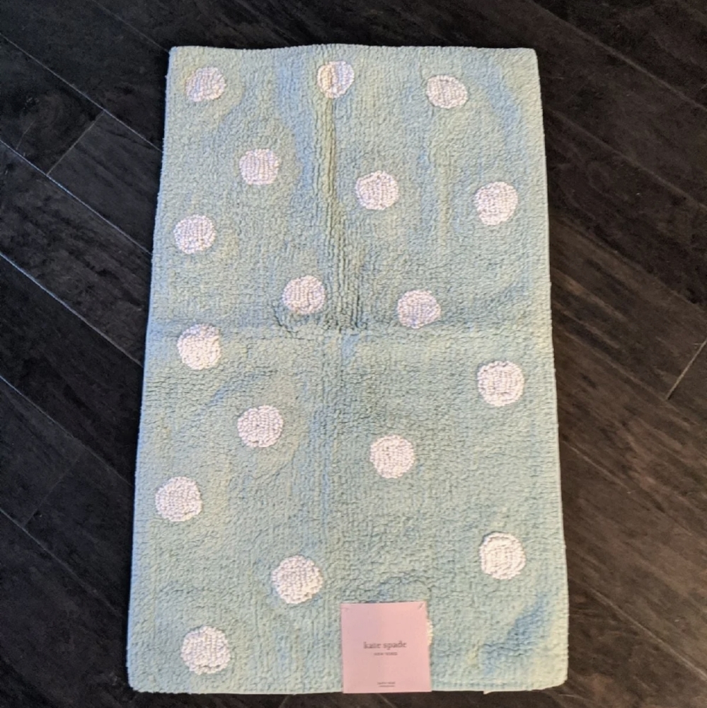 Torrington Dot Bath Rug - Picture 2 of 3